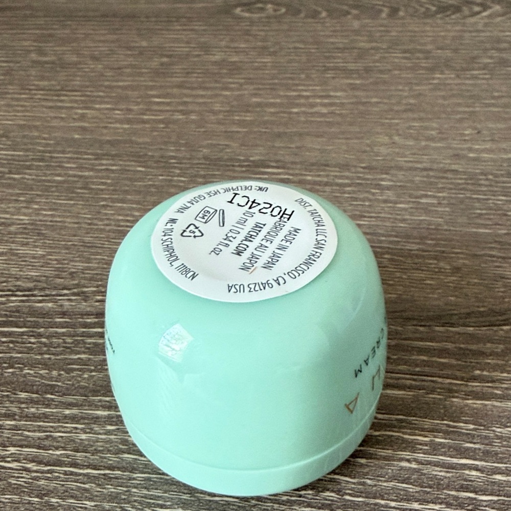 ❤️$10 NWT Tatcha The Water Cream .34oz - Picture 3 of 3